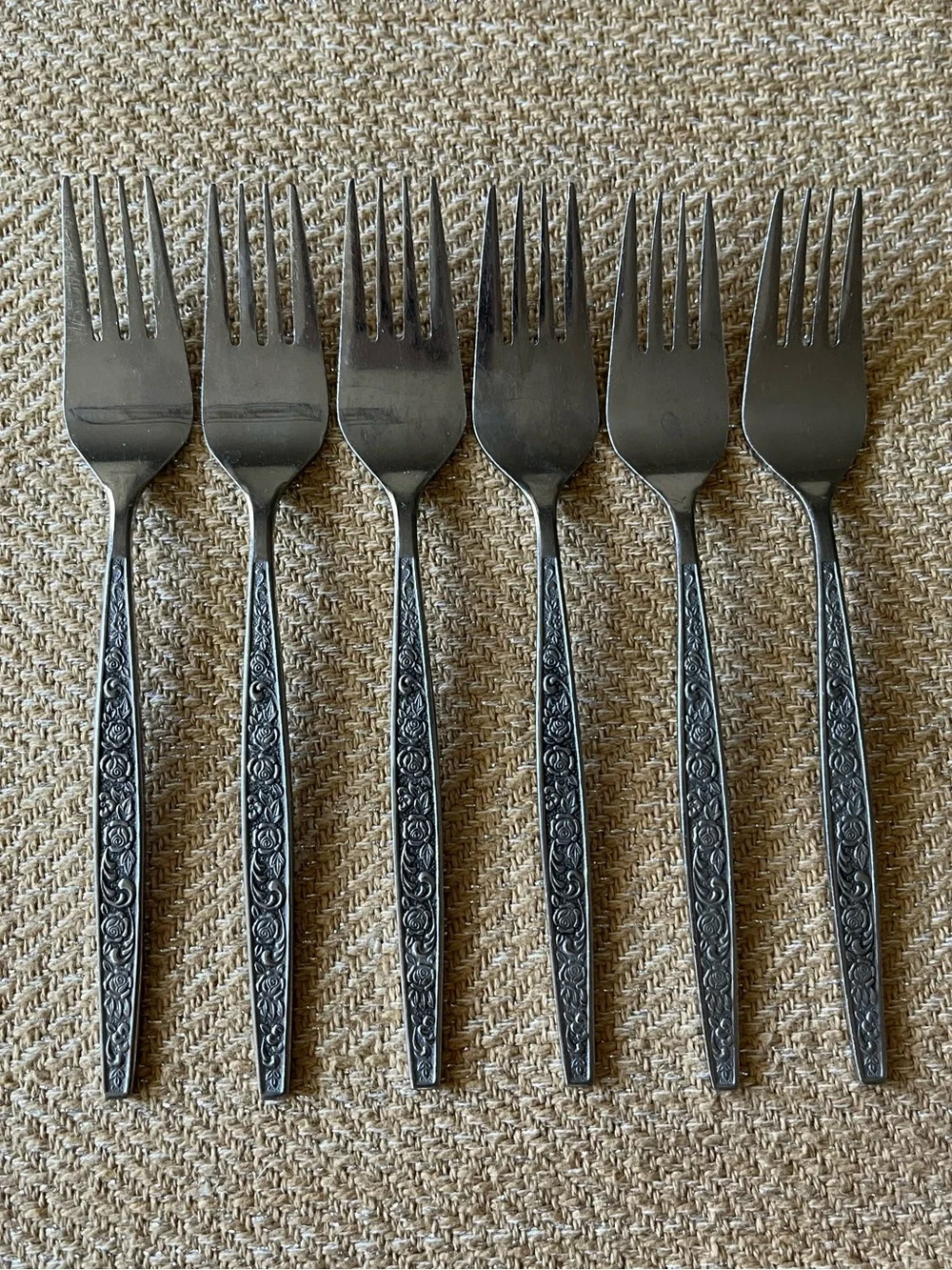 Vintage Granada Rose Textured Flowers Stainless Japan Salad Forks (6)